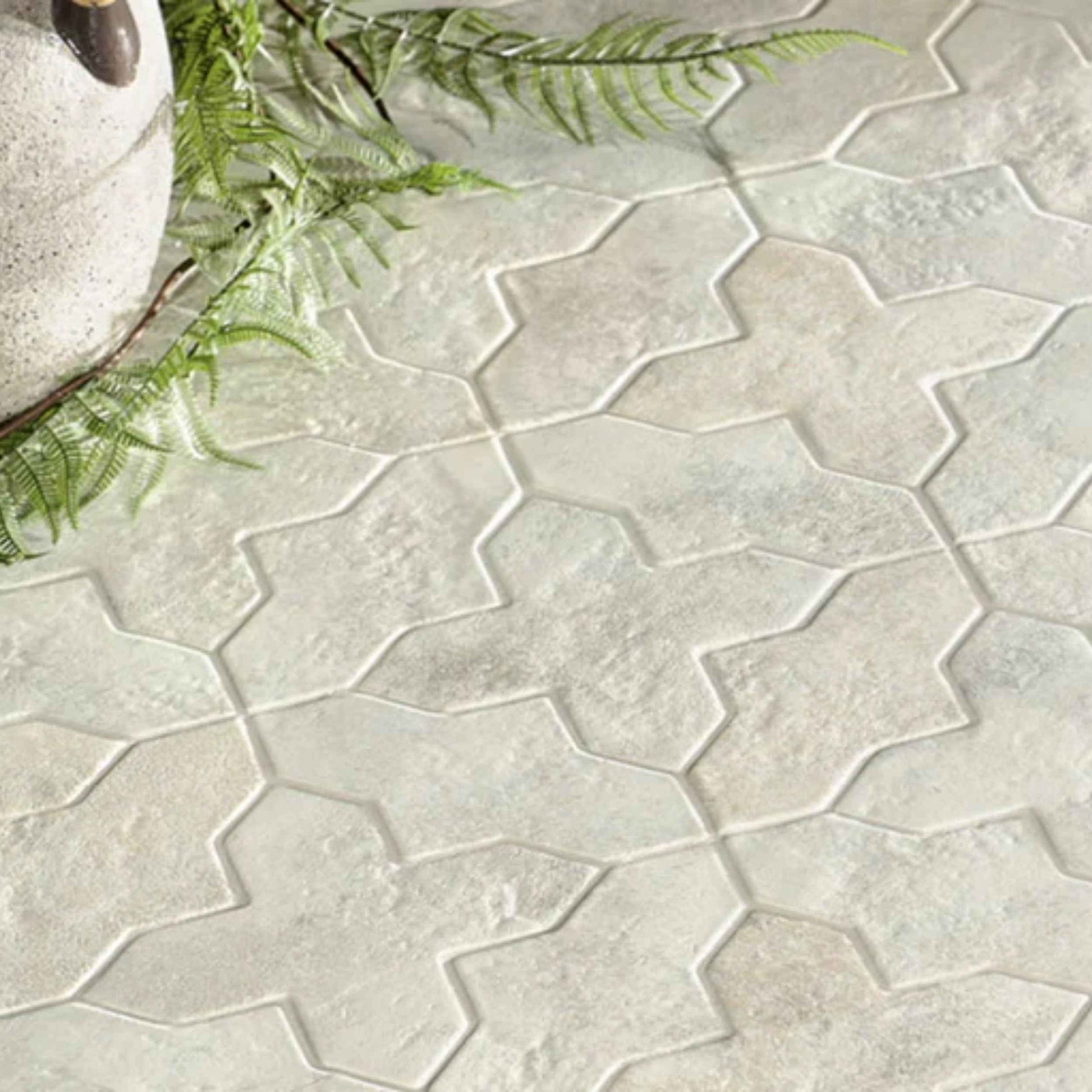 Petra Loop + Cross | 7"x8.5" Porcelain Stone Look Wall & Floor Tile